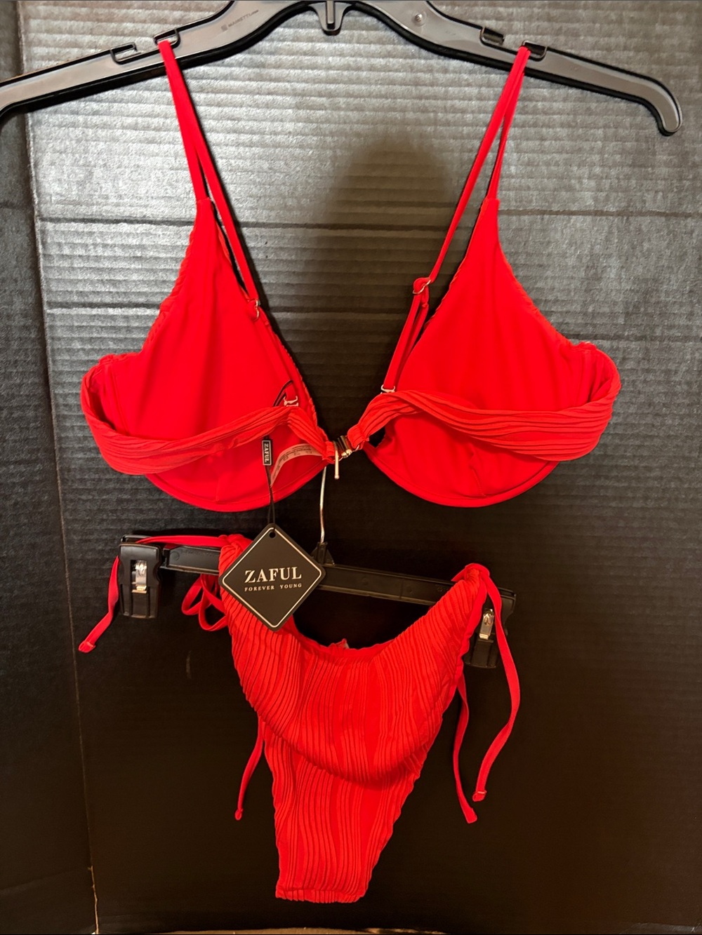 Zaful Bright Red Textured Tie-Side Bikini - Picture 3 of 8